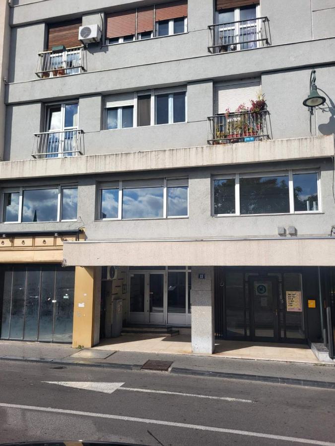 Sweet House Parlament Apartment Belgrad Exterior foto